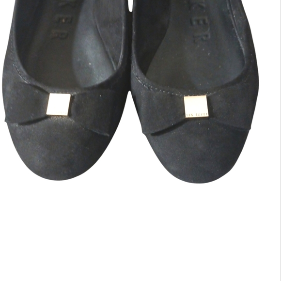 Ted Baker Black Micro Suede Ballet Flats Women's size 8.5 - Picture 3 of 10